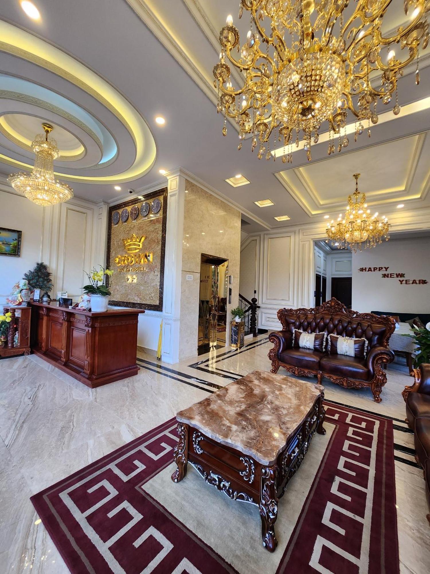 Crown Dalat Hotel Exterior photo